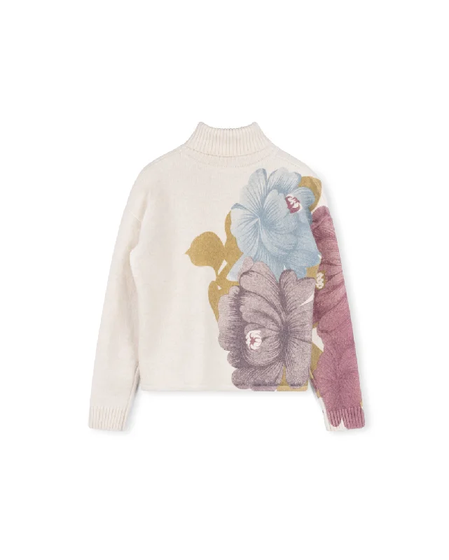 Weekend Savings Spree Side Printed Knit Top