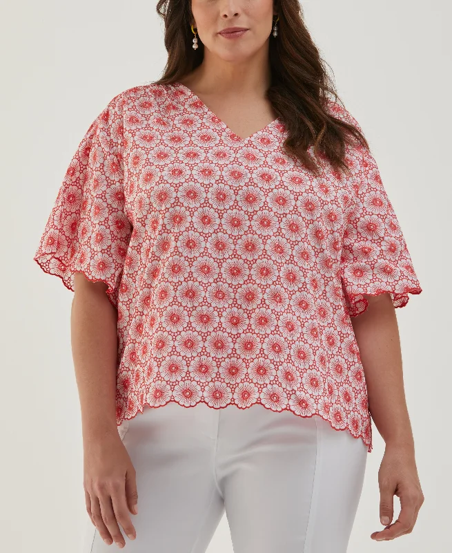 Weekend Discounts to Enjoy Plus Size Daisy Embroidered Blouse