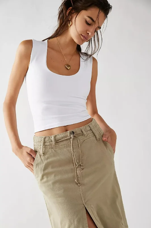 Weekend Discounts to Love Clean Lines Muscle Cami