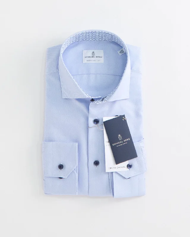 Modern Fit Twill Shirt W Navy Buttons