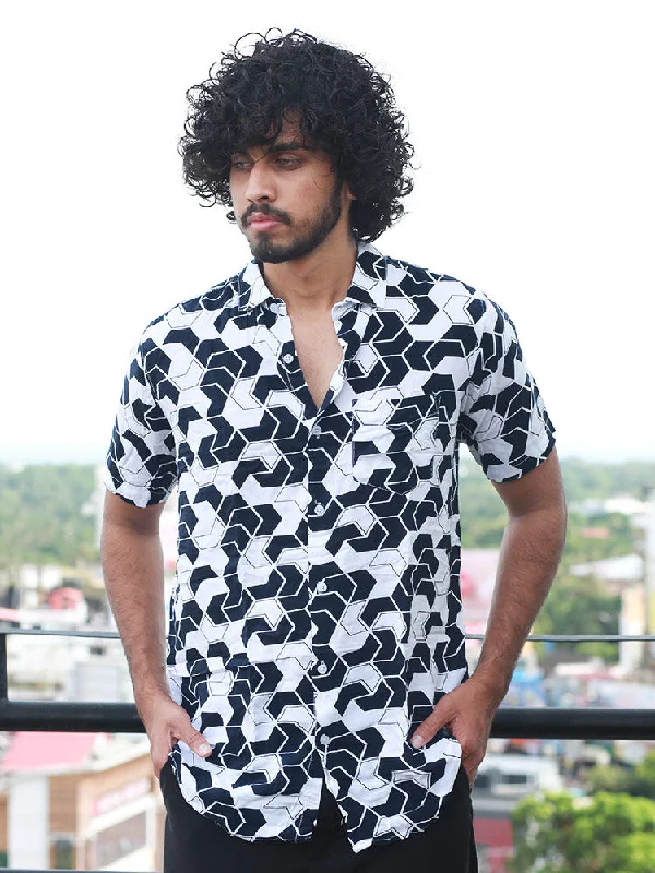 Cash Savings Men Regular Fit Rayon Printed Half Sleeve Casual Shirt