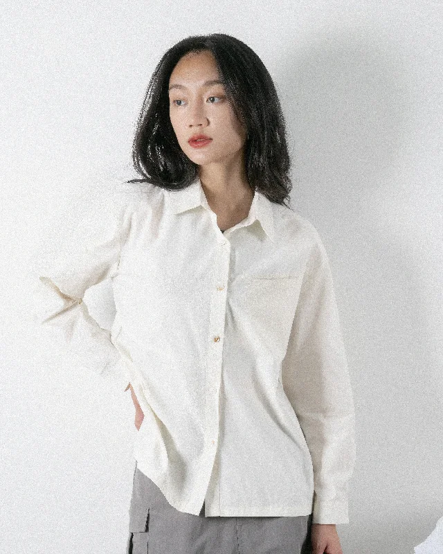 Weekend Bargains to Grab Cutline Pocket Shirt (Beige)