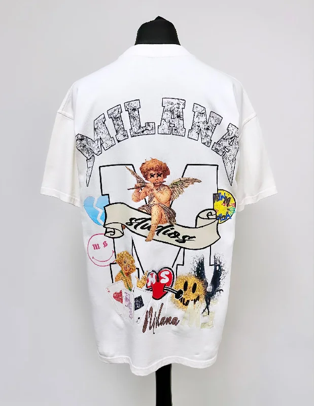 Cream Heavyweight Graphic T-shirt.