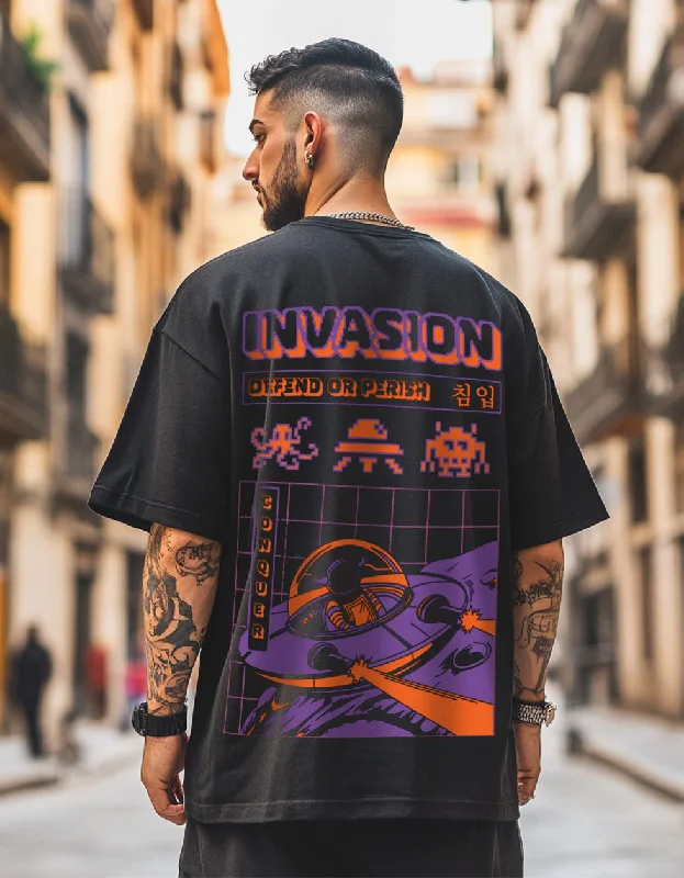 Weekend Savings Sensation Invasion Black Oversized Graphic Printed T-shirt