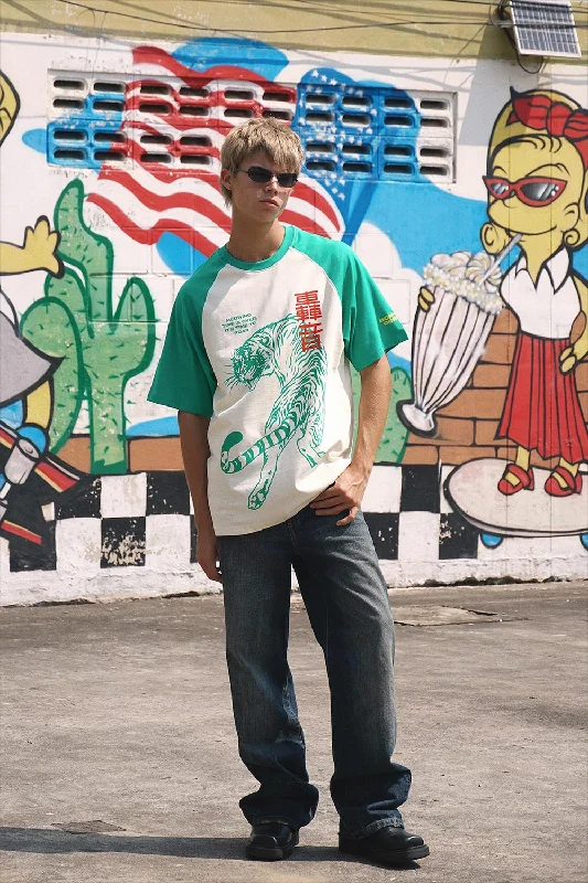 Act Fast King Of Beasts Oversized T-shirt