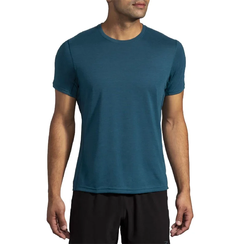 Weekend Specials to Celebrate Men's Distance Short Sleeve Tee In Heather Alpine