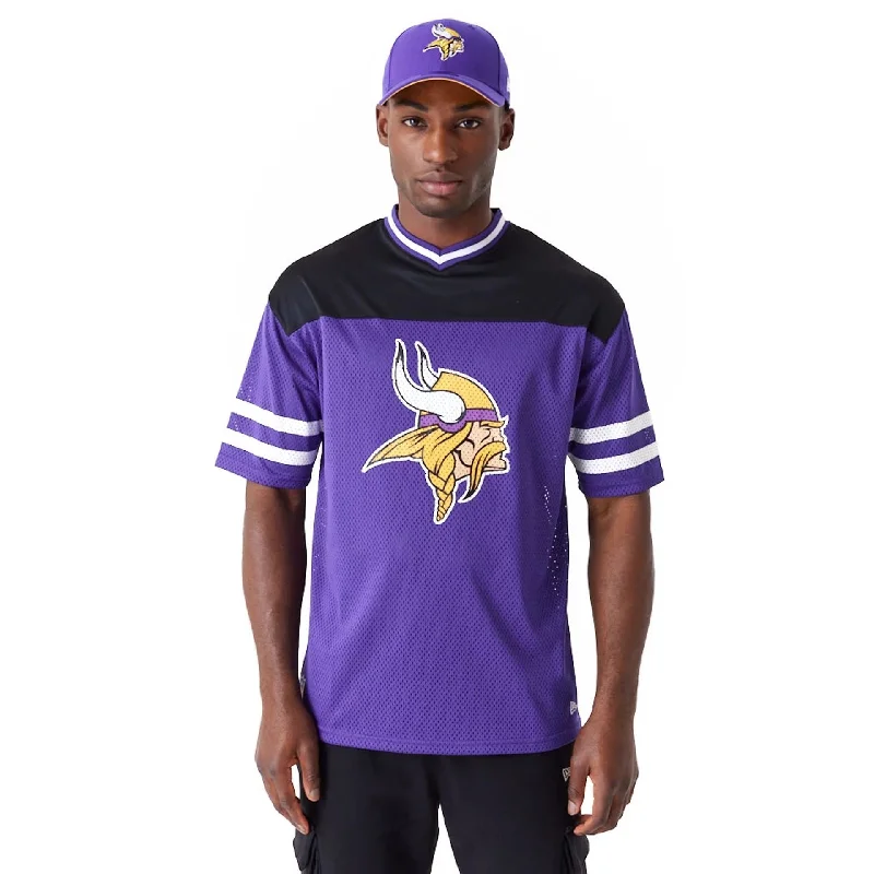 Minnesota Vikings NFL Wordmark Graphic Purple T-Shirt