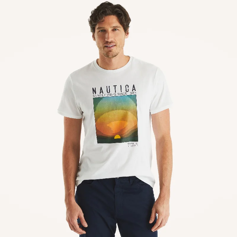 Weekend Specials to Savor Nautica Mens Sustainably Crafted Sunset Vibes Graphic T-Shirt