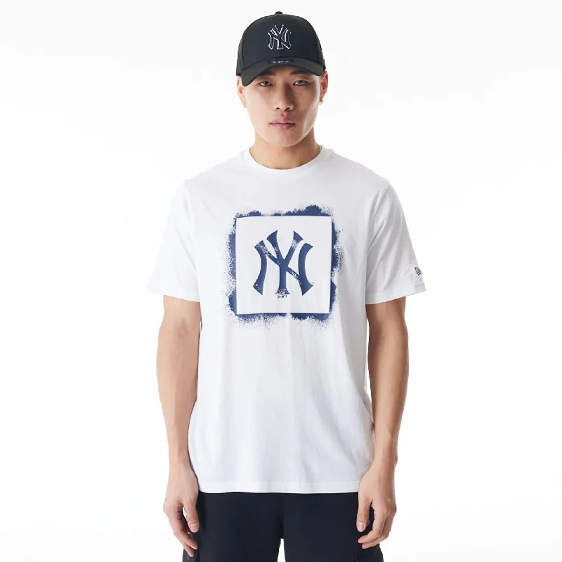 New York Yankees MLB Spray Stamp Graphic White T-Shirt