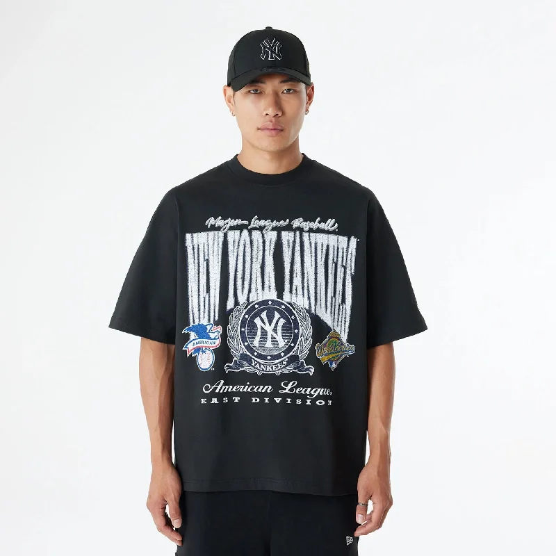 New York Yankees Oversized Essential Black Oversized T-Shirt