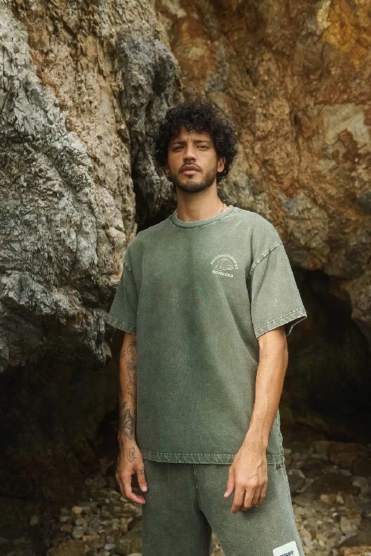 Weekend Deals That Dazzle Olive Premium Heavyweight Faded Oversized T-shirt