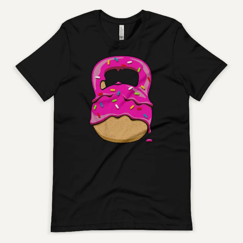 Pink-Glazed Donut With Sprinkles Kettlebell Design Men’s Standard T-Shirt