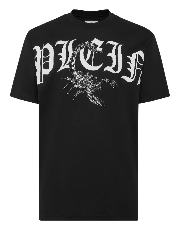 Incredible Offers T-shirt Round Neck SS Scorpion with Crystals