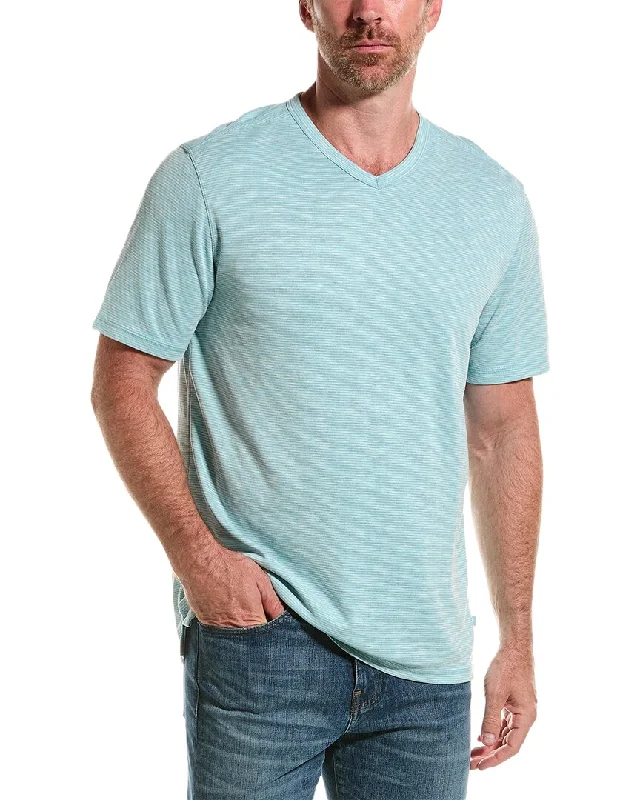 Extra Savings Tommy Bahama Cape Cayo V-Neck T-Shirt