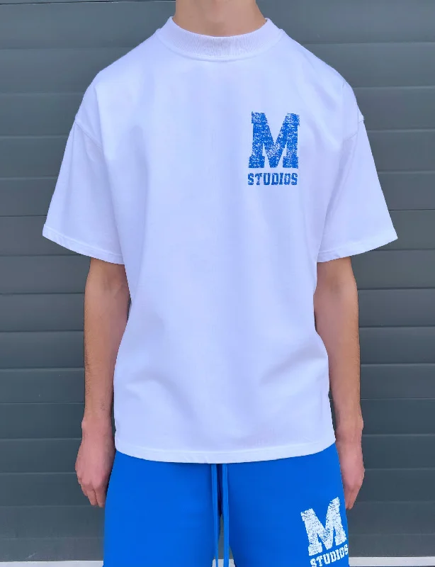 White Heavyweight M T-shirt.